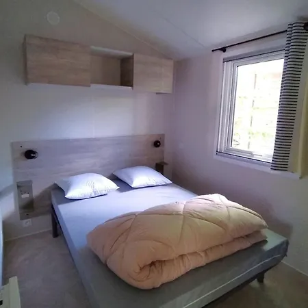 Mobil Avec Tv, Animaux Admis - 6 Pers. - Api-1-52-2250 Kamp alanı Chaille-Les-Marais