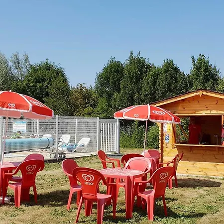 Mobil Avec Tv, Animaux Admis - 6 Pers. - Api-1-52-2250 Kamp alanı Chaille-Les-Marais